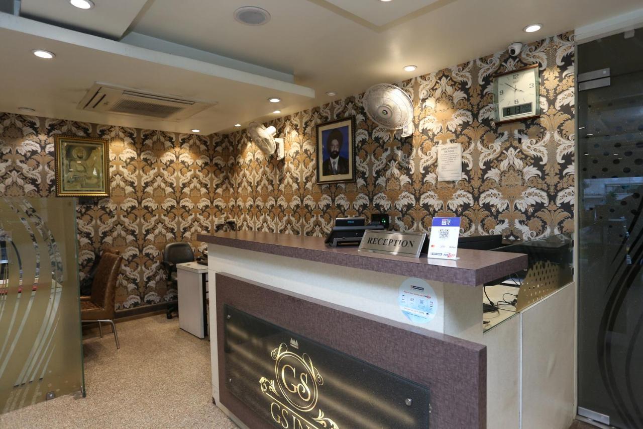Capital O 5663 Gs Inn Chinhat Exterior foto